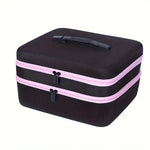 Sort kuffert med 240 runde bøtter og udstyr til diamond paint. Pink lynlås.