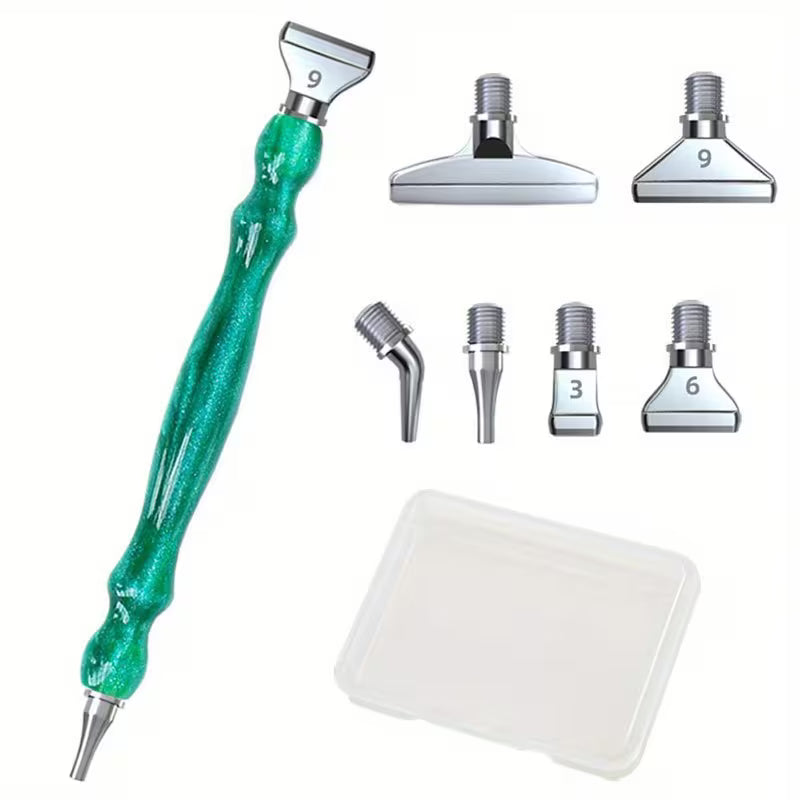 Grøn Diamond painting pen med udskiftelige tipper i metal. Voks medfølger.