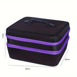 Sort kuffert med 240 runde bøtter og udstyr til diamond paint. Blå lynlås.
Mål: 18x29x24 cm.