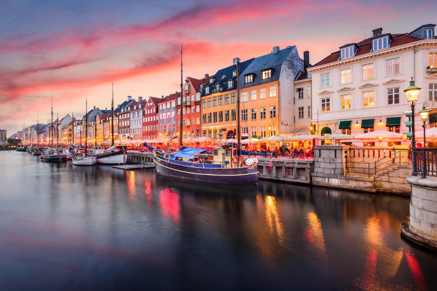 By, Nyhavn, København, Danmark, Kanal, Skibe, Både, Sejlskibe, Aften, Skumring, Huse