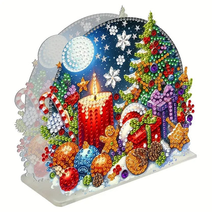 Servietholder med diamond paint af akryl med juletema: Lys, kugler, gaver og grantræ.