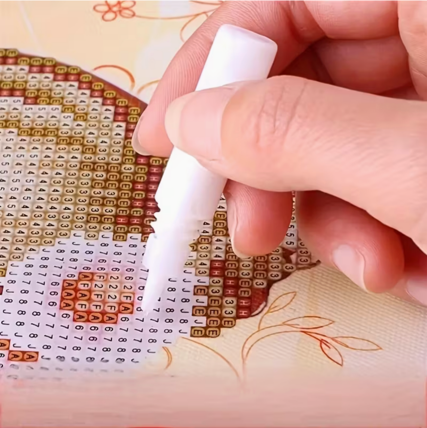 Diamond Painting Glue Varnish – Protect and Seal Your Picture